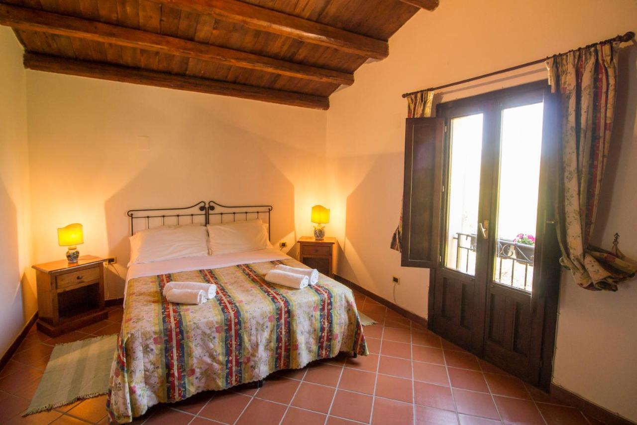 Agriturismo Tarantola Villa Alcamo Ngoại thất bức ảnh