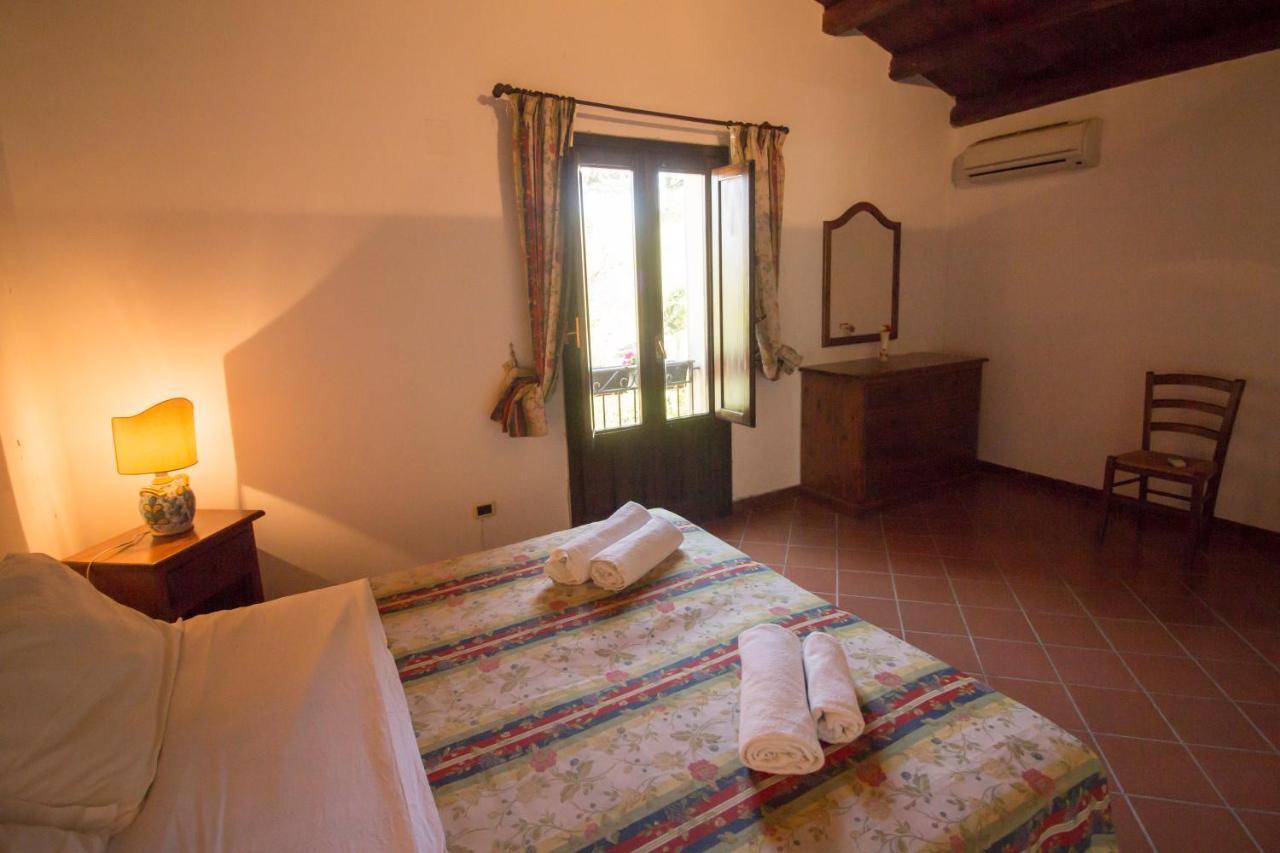 Agriturismo Tarantola Villa Alcamo Ngoại thất bức ảnh